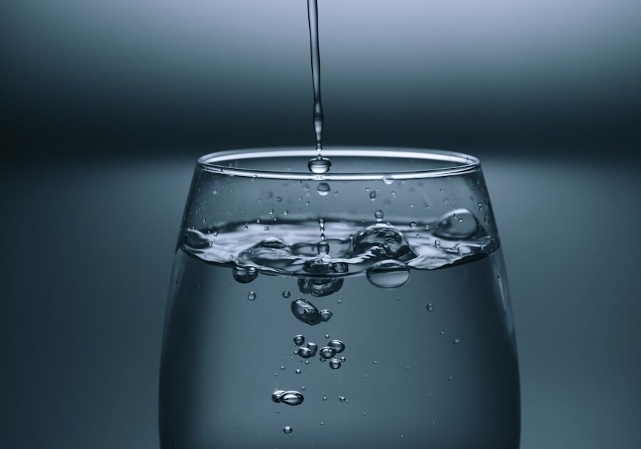 Guia de hidratação: quanta água beber por dia e por quê