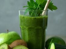 Smoothie verde detox: receita nutritiva para começar o dia com energia