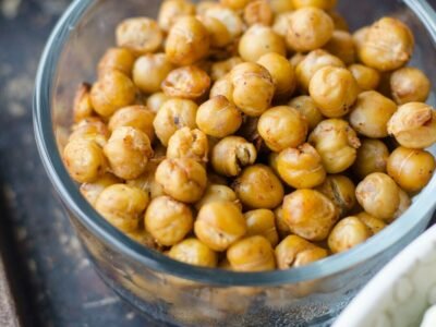 Sementes poderosas: chia, linhaça, aveia e gergelim — como incluir na dieta diária